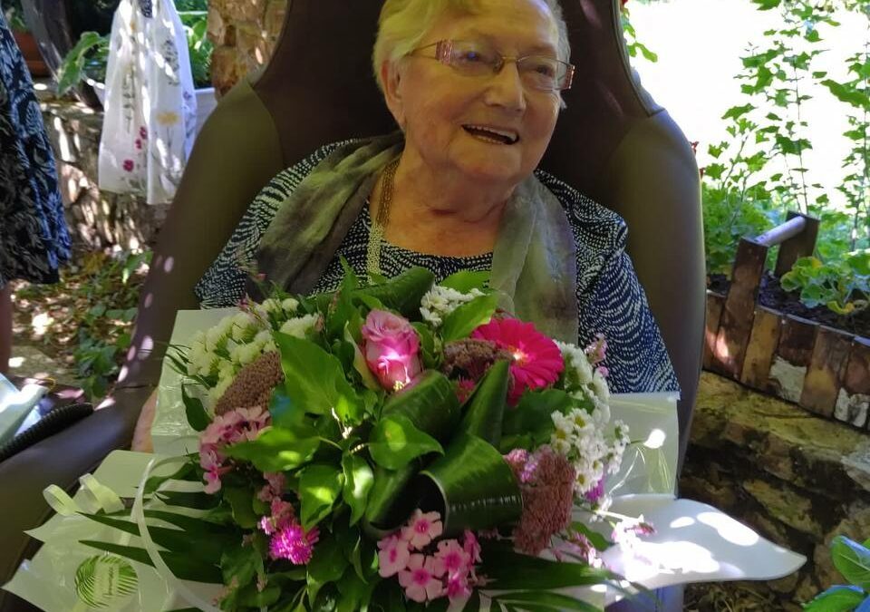 🎉 Madame Guillot a fêté ses 102 ans ce mercredi 13 juillet !