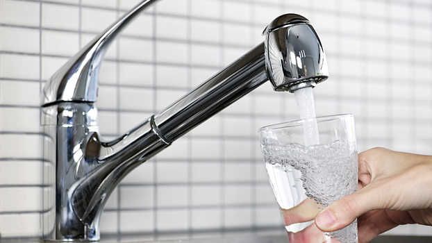 Qualité de l’eau – Concentration en perfluorés : le Maire porte plainte
